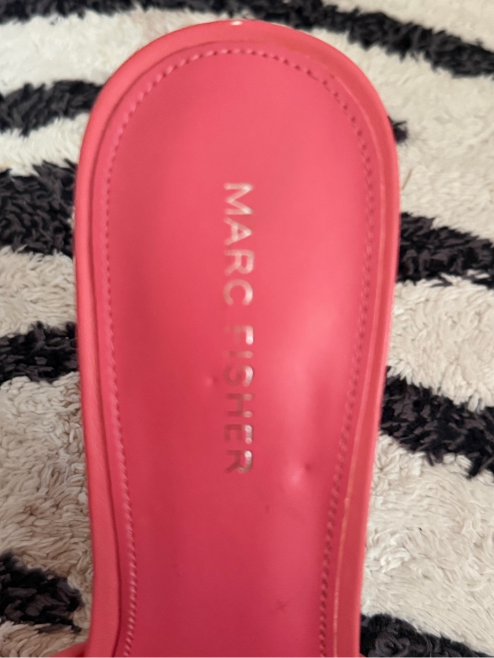 Marc Fisher Coral Pink Quilted Stud Slide Mules - Picture 3 of 7